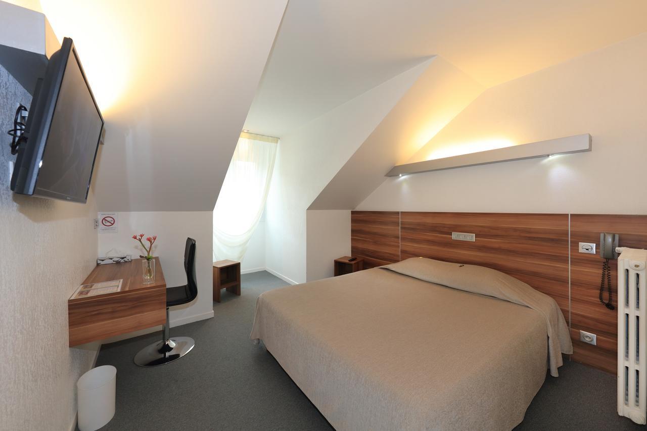 Logis Hotel Restaurant L'Europe Марвежол Екстериор снимка