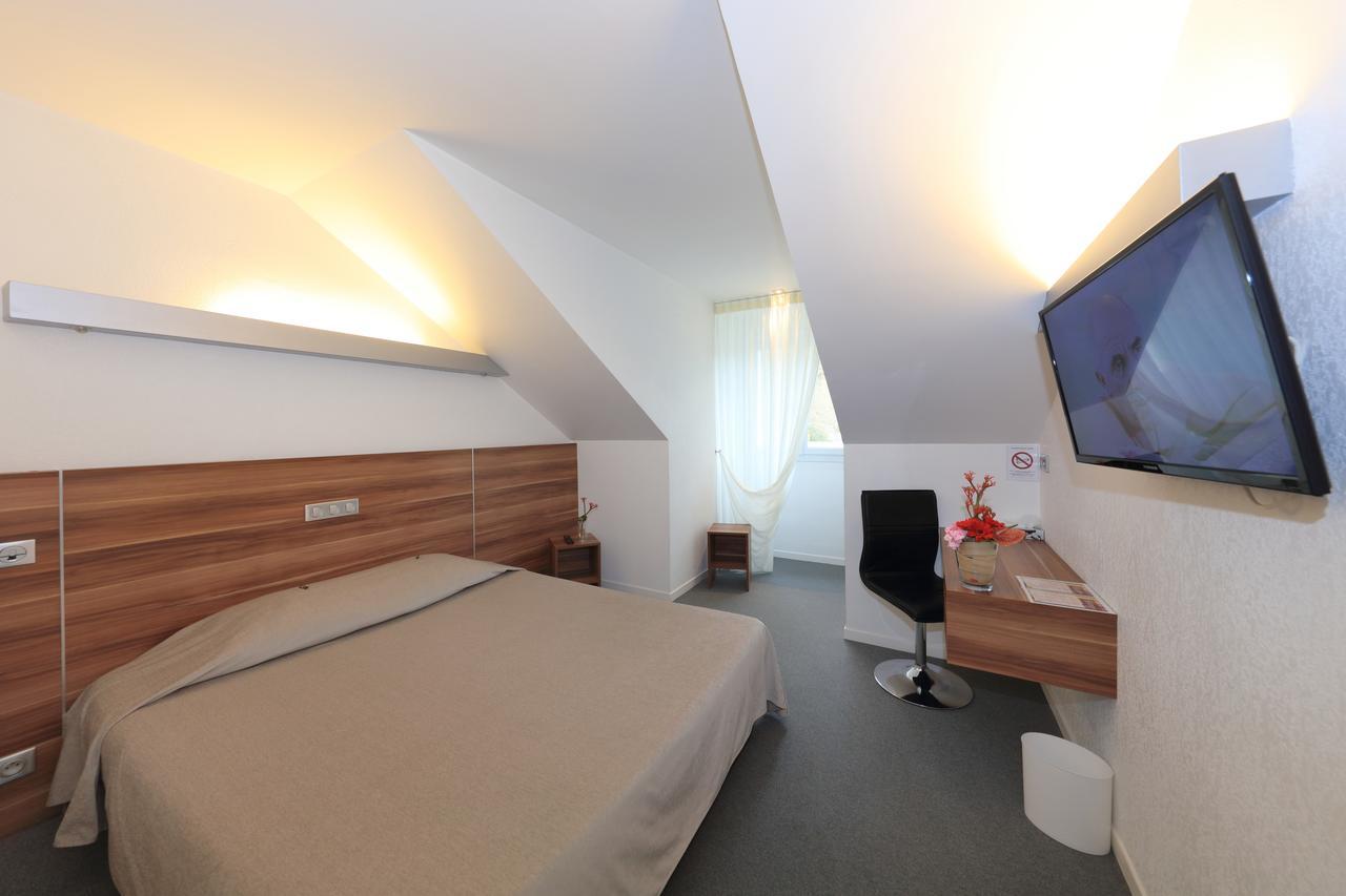 Logis Hotel Restaurant L'Europe Марвежол Екстериор снимка